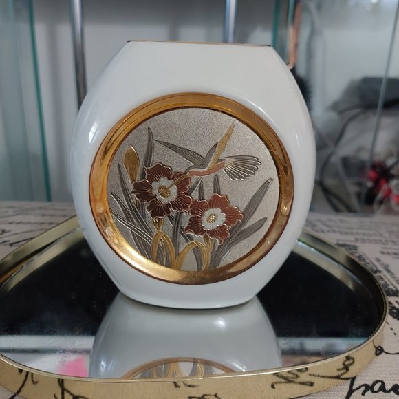 Vintage Japanese Chokin Mini Vase 24KT Gold Edge Flowers Butterflies Beautiful - Picture 1 of 6